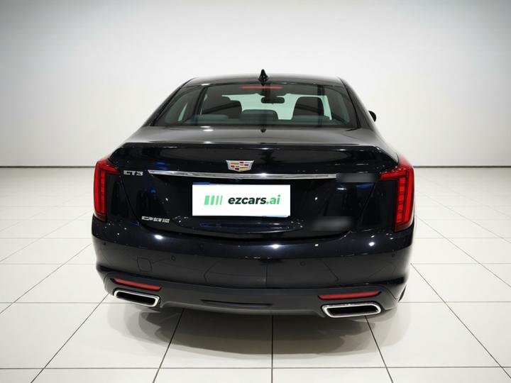 CT5 2022 28T Luxury Standard photo 5