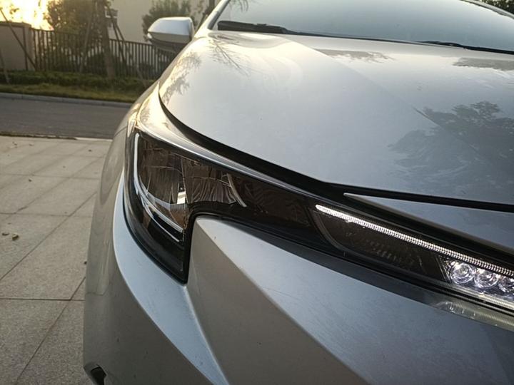 Levin 2019 185T CVT Luxury China VI photo 8
