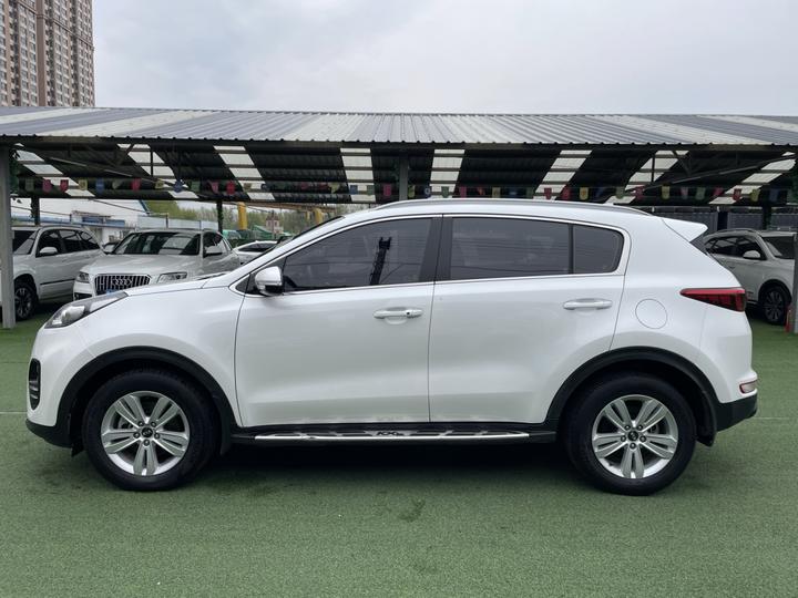 KX5 2016 1.6T AT RWD DLX photo 4