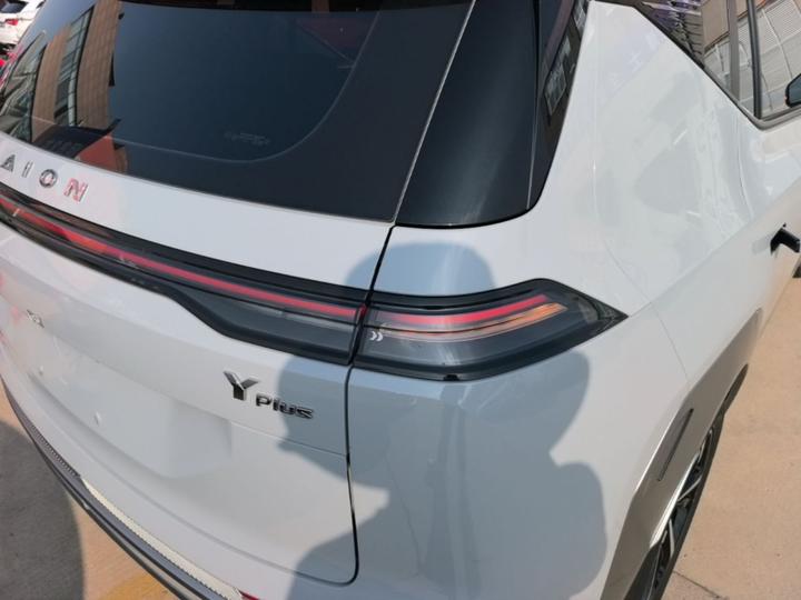 AION Y 2022 Plus 70 photo 7