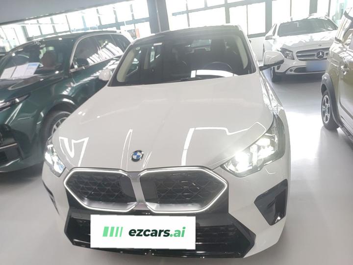 X2 Imported 2024 sDrive25i M Sport Package photo 2