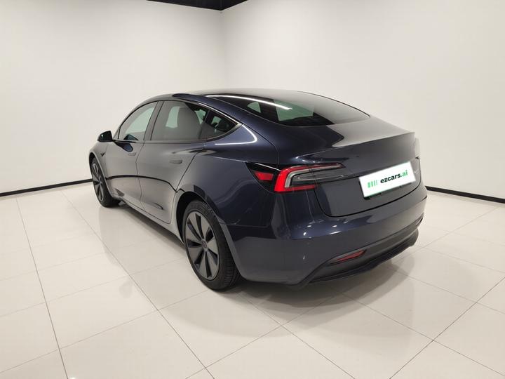 Model 3 2023 Long Range AWD photo 4
