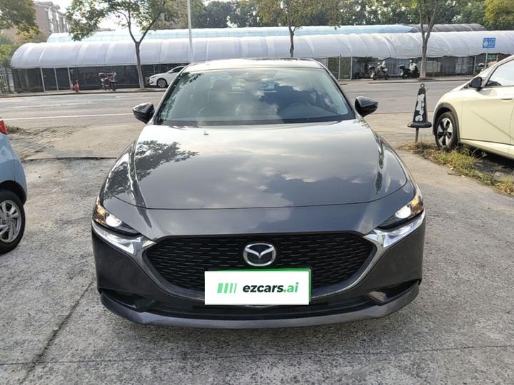 3 Axela 2020 2.0L AT photo 2