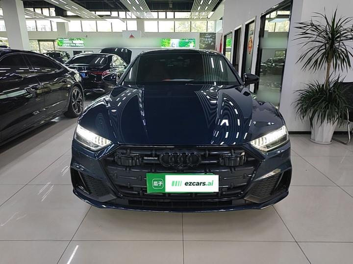 A7L 2022 55 TFSI quattro S-line edition one photo 2
