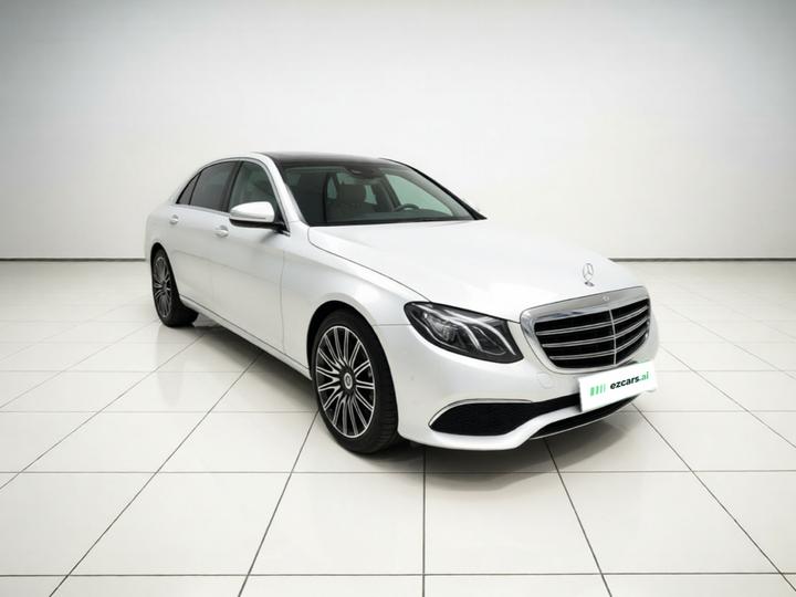 E-Class 2016 E 300 L Luxury photo 3