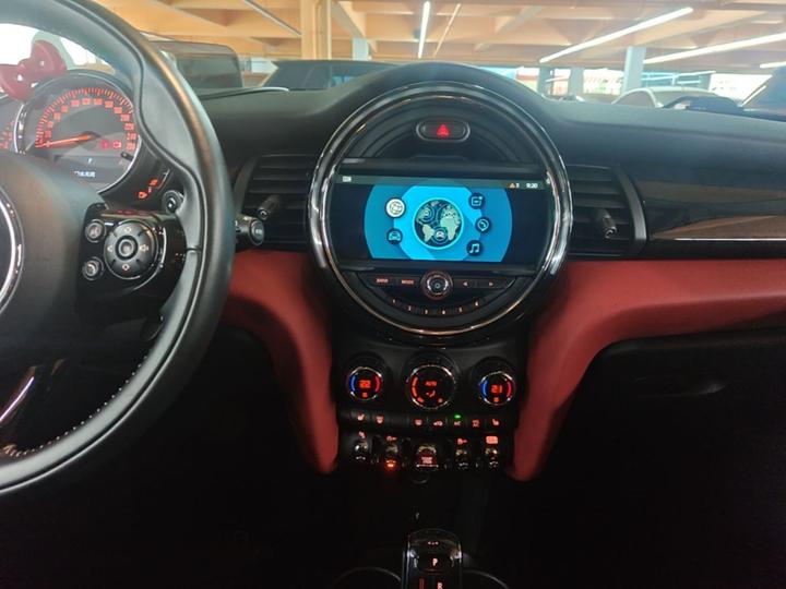 2018 2.0T COOPER S 5-Door photo 5