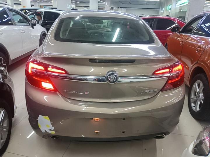 Regal 2015 1.6T Leading Tech photo 3