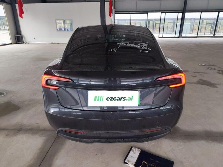 Model 3 2023 RWD photo 5