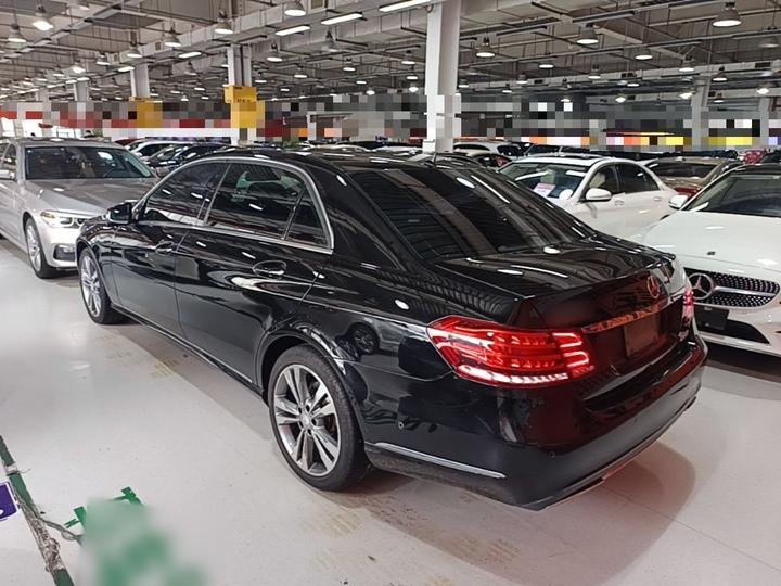 E-Class 2015 Facelift E 180 L Sport photo 4