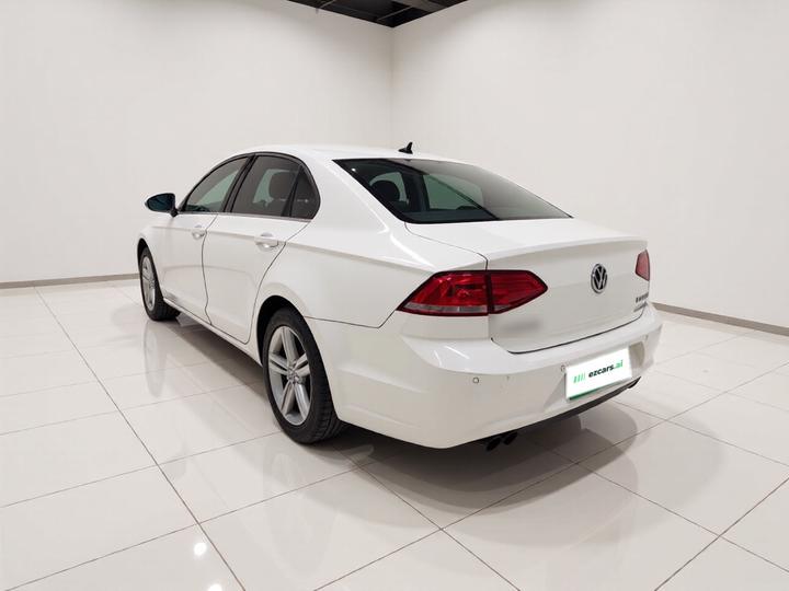 Lamando 2015 280TSI DSG Comfort photo 4