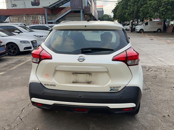 2017 1.5L CVT photo 3