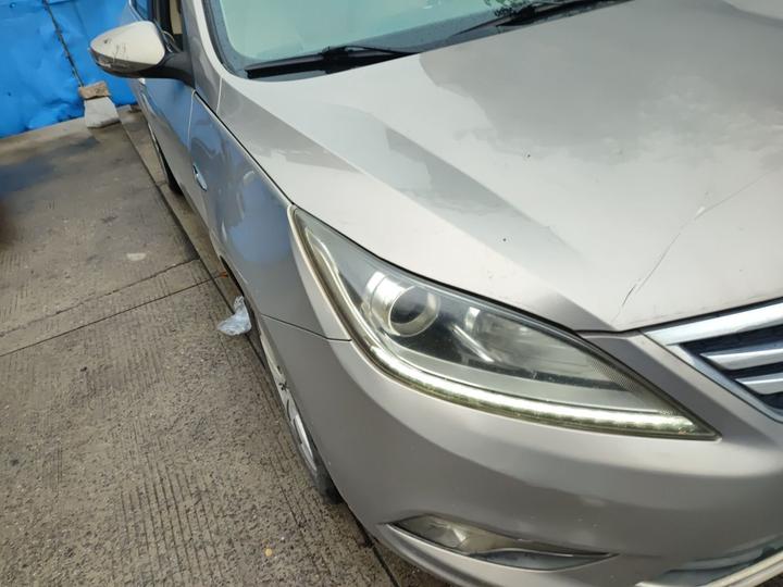 Eado 2015 1.6L MT Luxury IV photo 7