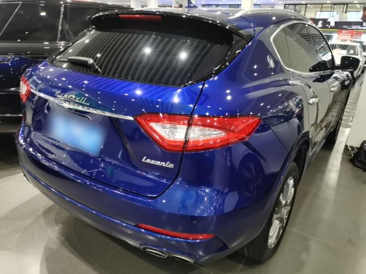 Levante 2016 3.0T Standard photo 4
