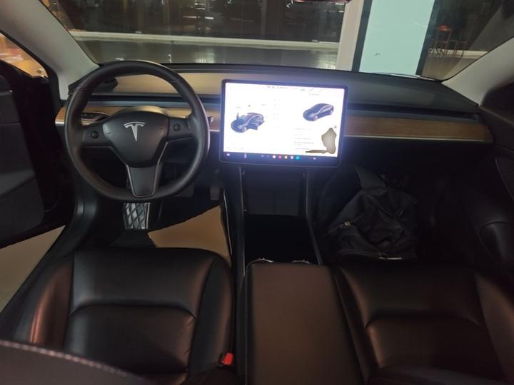 Model 3 2020 Standard Range RWD Upgraded photo 5