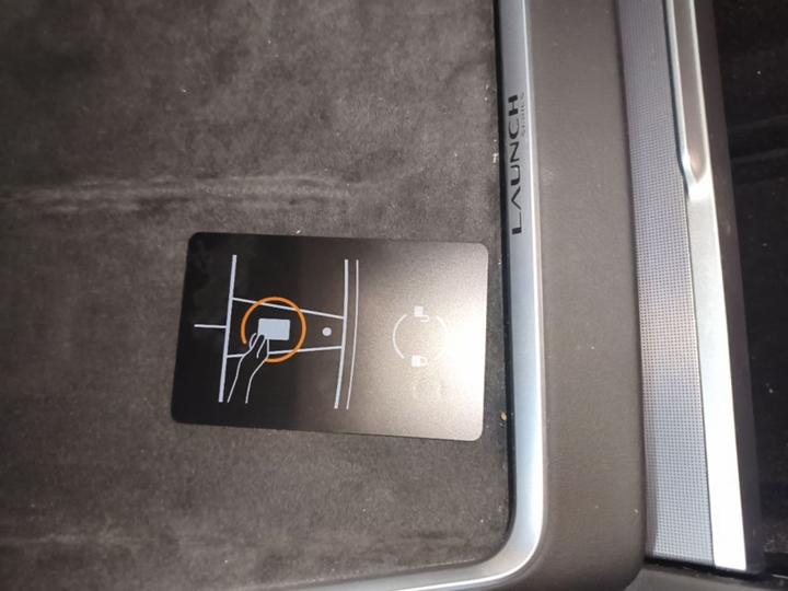 Model Y 2025 RWD Launch Edition photo 8