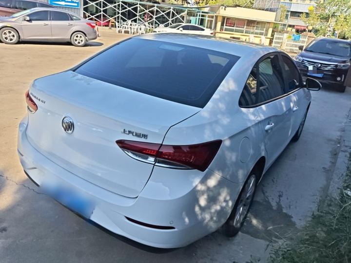 Excelle 2021 Facelift Classic 1.5L AT Elite photo 6