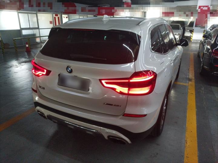 X3 2018 xDrive28i Luxury China VI photo 4