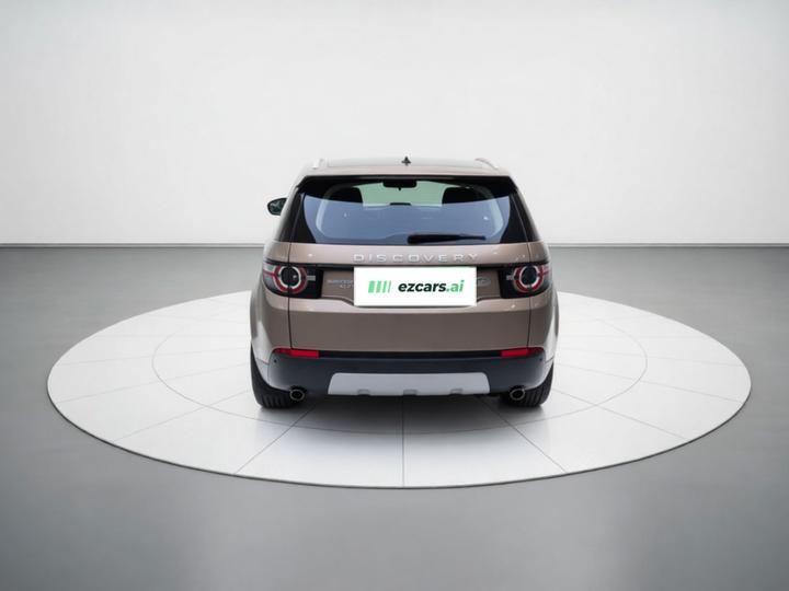 Discovery Sport 2016 2.0T HSE photo 3