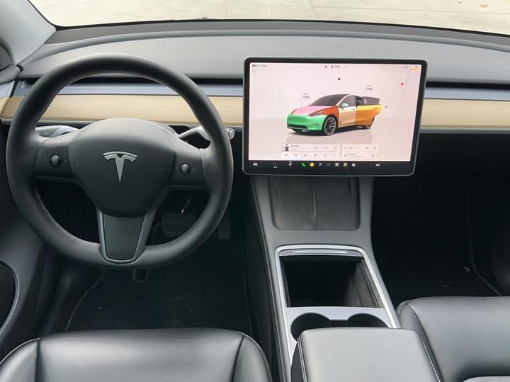 Model Y 2022 Facelift RWD photo 5