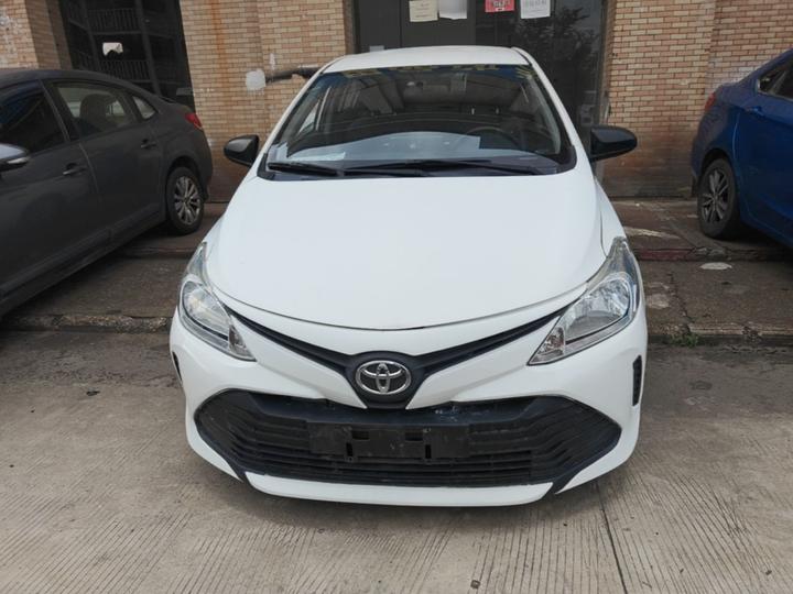 Vios 2017 1.3L MT photo 2