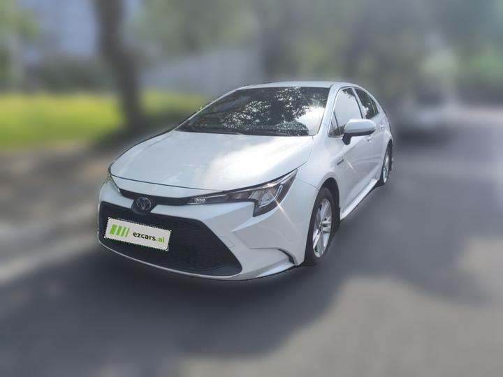 Levin 2021 Hybrid 1.8H E-CVT Leading