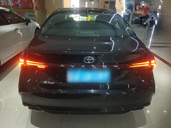 Avalon 2023 2.0L Luxury photo 3