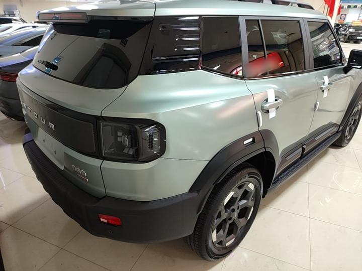 2025 2.0TD XWD photo 6