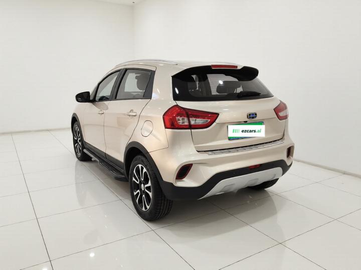 Vision X3 2017 1.5L MT Elite photo 4