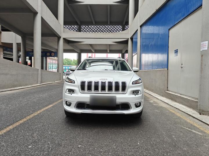 Cherokee 2017 2.4L Smart photo 2