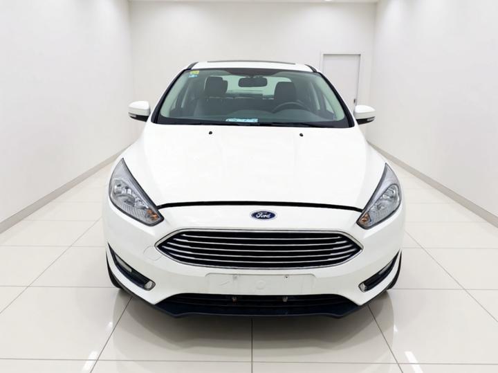 Focus 2015 Sedan 1.6L AT photo 2