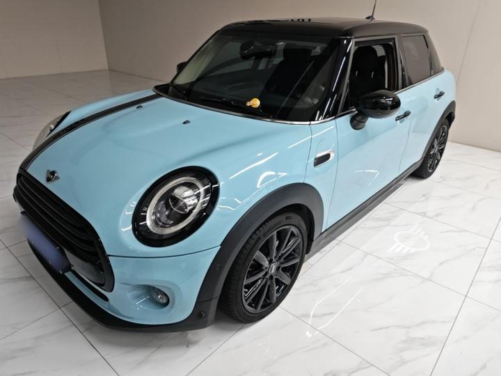 2019 1.5T COOPER 5-Door