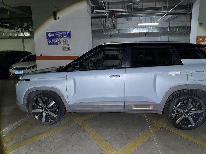 Geely icon 2023 1.5TD photo 4