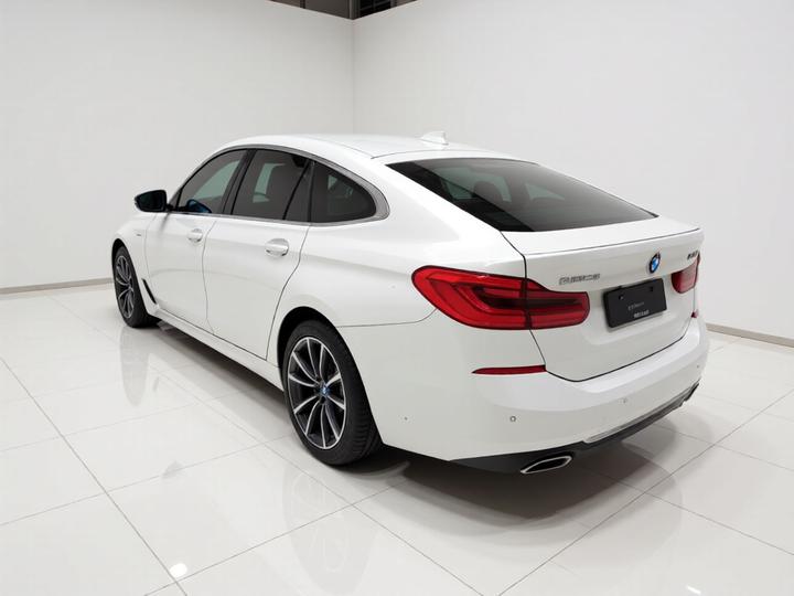 6 SeriesGT 2020 630i Luxury Design Package photo 4