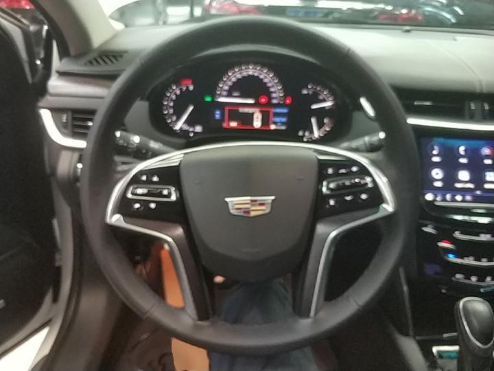 XTS 2018 28T Elite photo 6