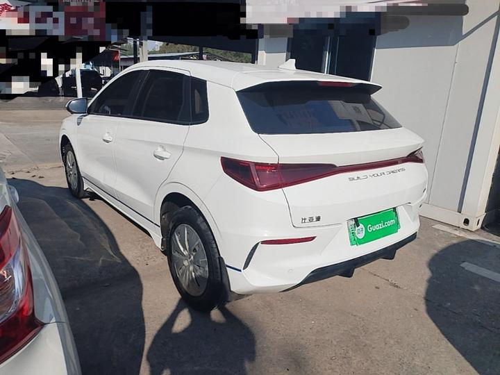 e2 2019 Standard Range Standard photo 4
