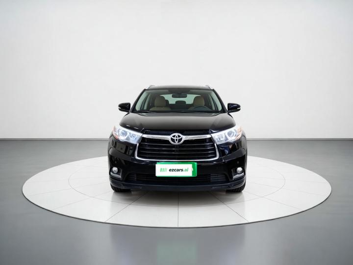 Highlander 2015 2.0T AWD Luxury 7-Seater photo 2