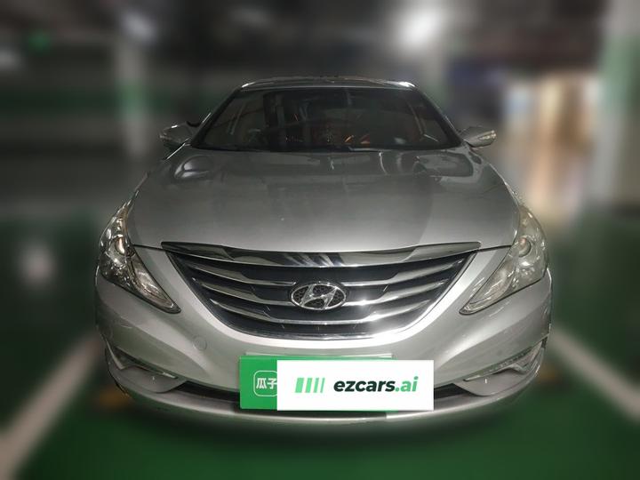 Sonata 2013 2.0L AT Premium photo 2