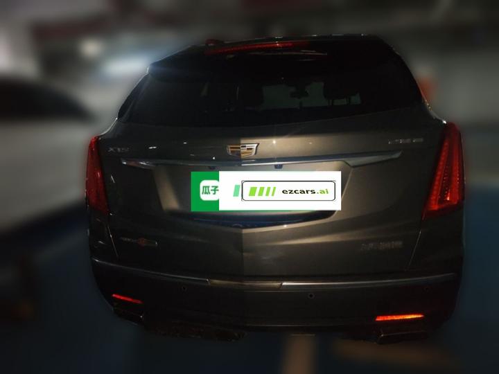 XT5 2018 28E AWD Leading photo 5