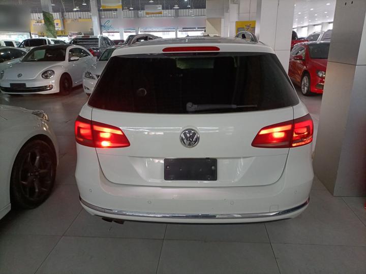 Magotan Imported 2012 Wagon 2.0TSI Comfort photo 4