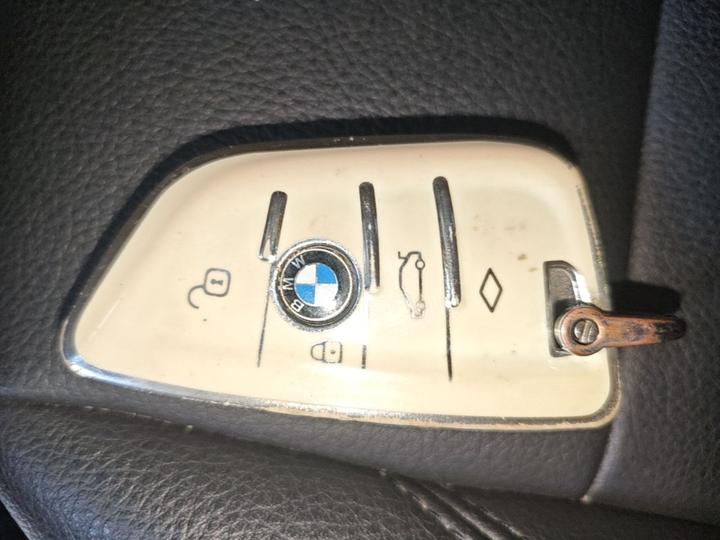 1 Series 2022 120i M Sport photo 8