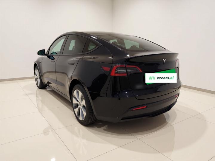 Model Y 2022 RWD photo 4
