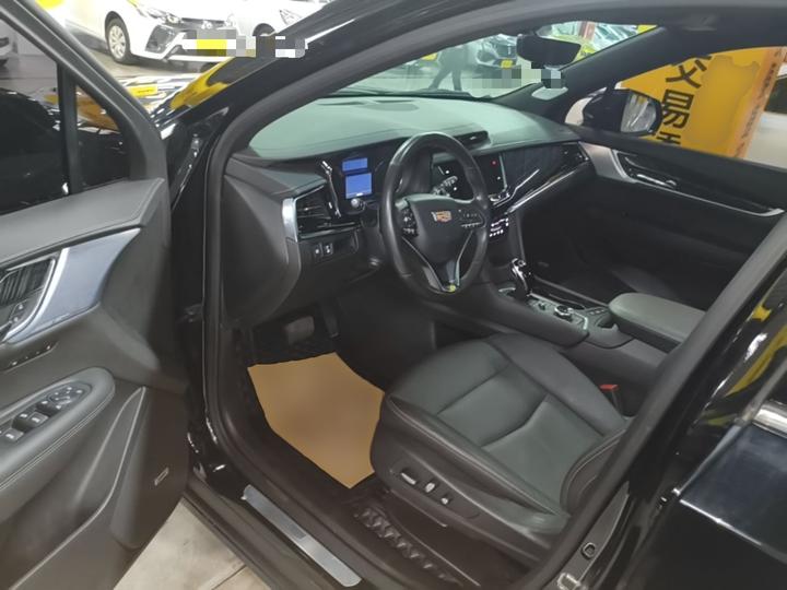 XT6 2022 2.0T 7-Seater AWD Luxury photo 5