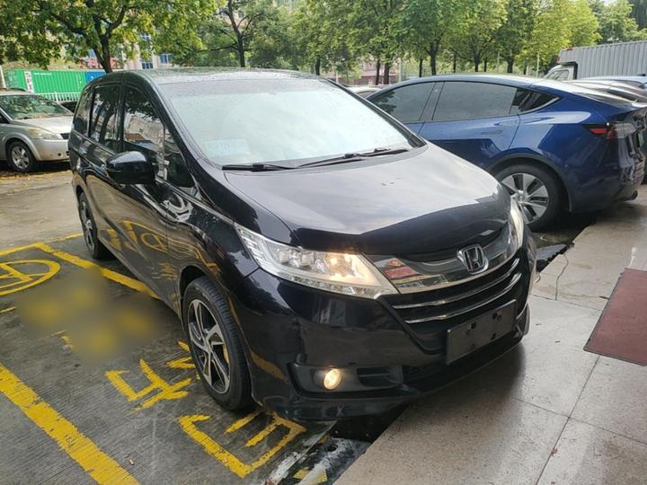 Odyssey 2015 Facelift 2.4L Smart photo 3