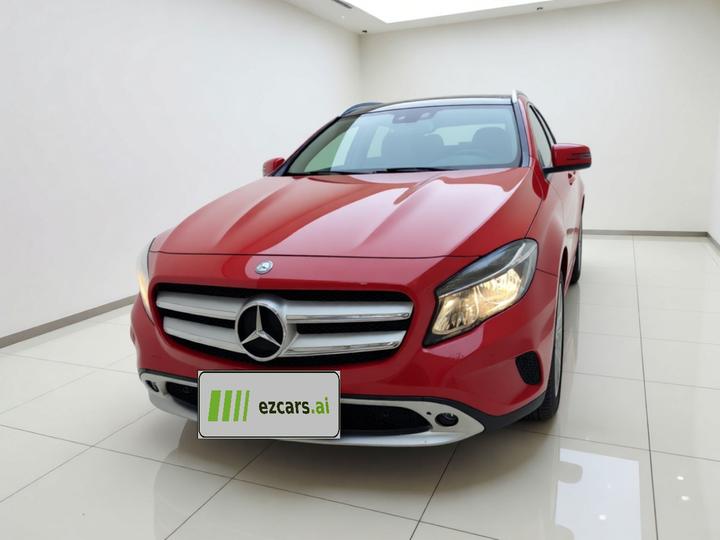 GLA 2016 GLA 200 Dynamic photo 2