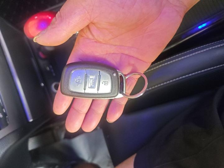 Mistra 2016 1.6T AT Smart GLS photo 8