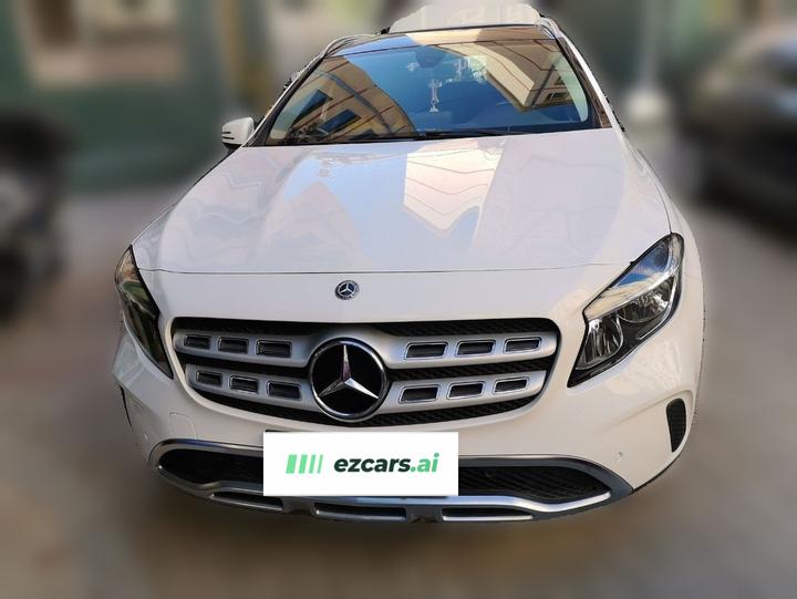 GLA 2017 GLA 200 Dynamic photo 2