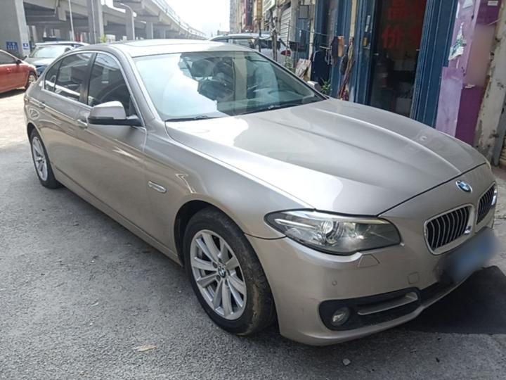 5 Series 2014 520Li photo 3