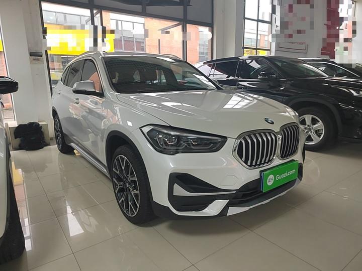 X1 2022 Facelift xDrive25Li Exclusive photo 3