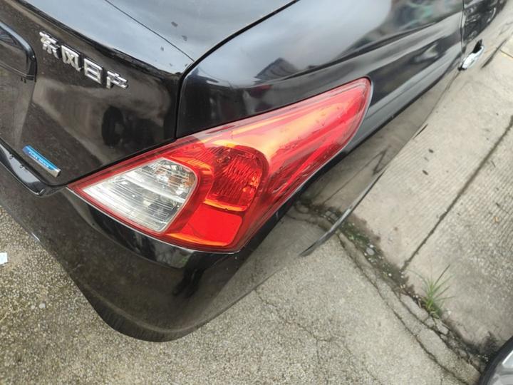 2014 1.5XE MT Comfort photo 7
