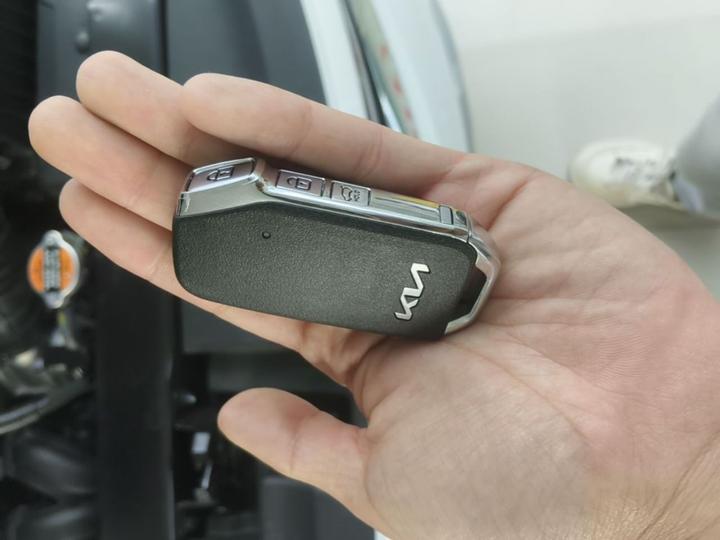 Stonic 2026 1.4L photo 8